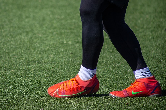 使其跌出西 使其跌出西